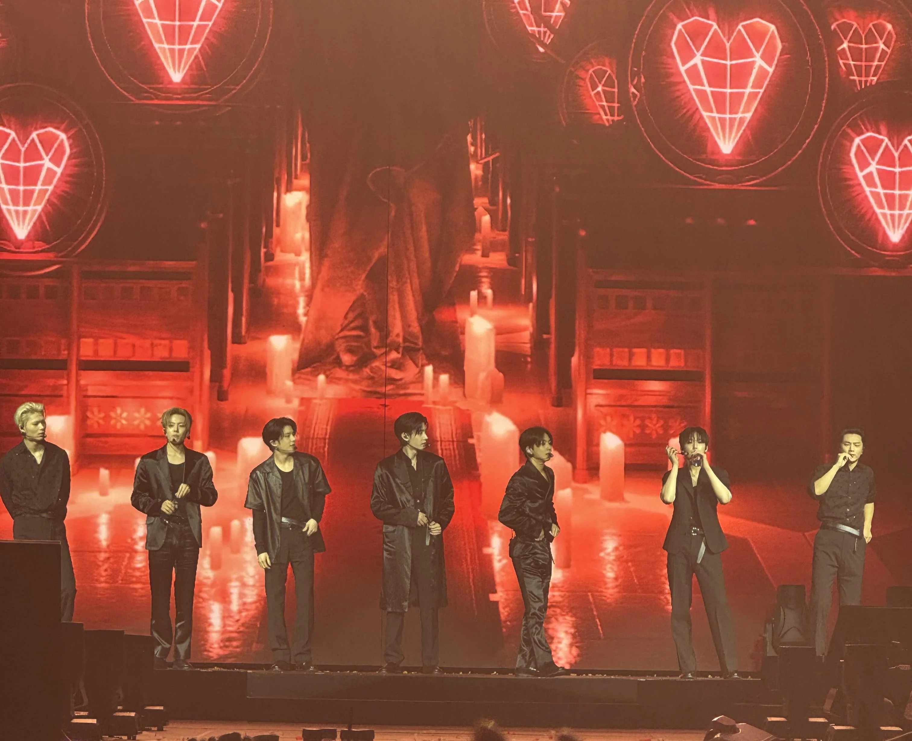 Enhypen live